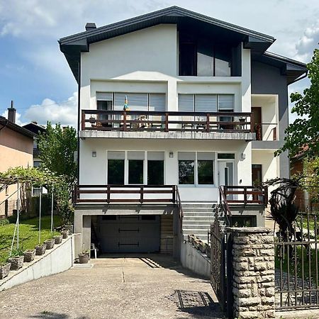 Apartment Una Laguna Bihać Buitenkant foto