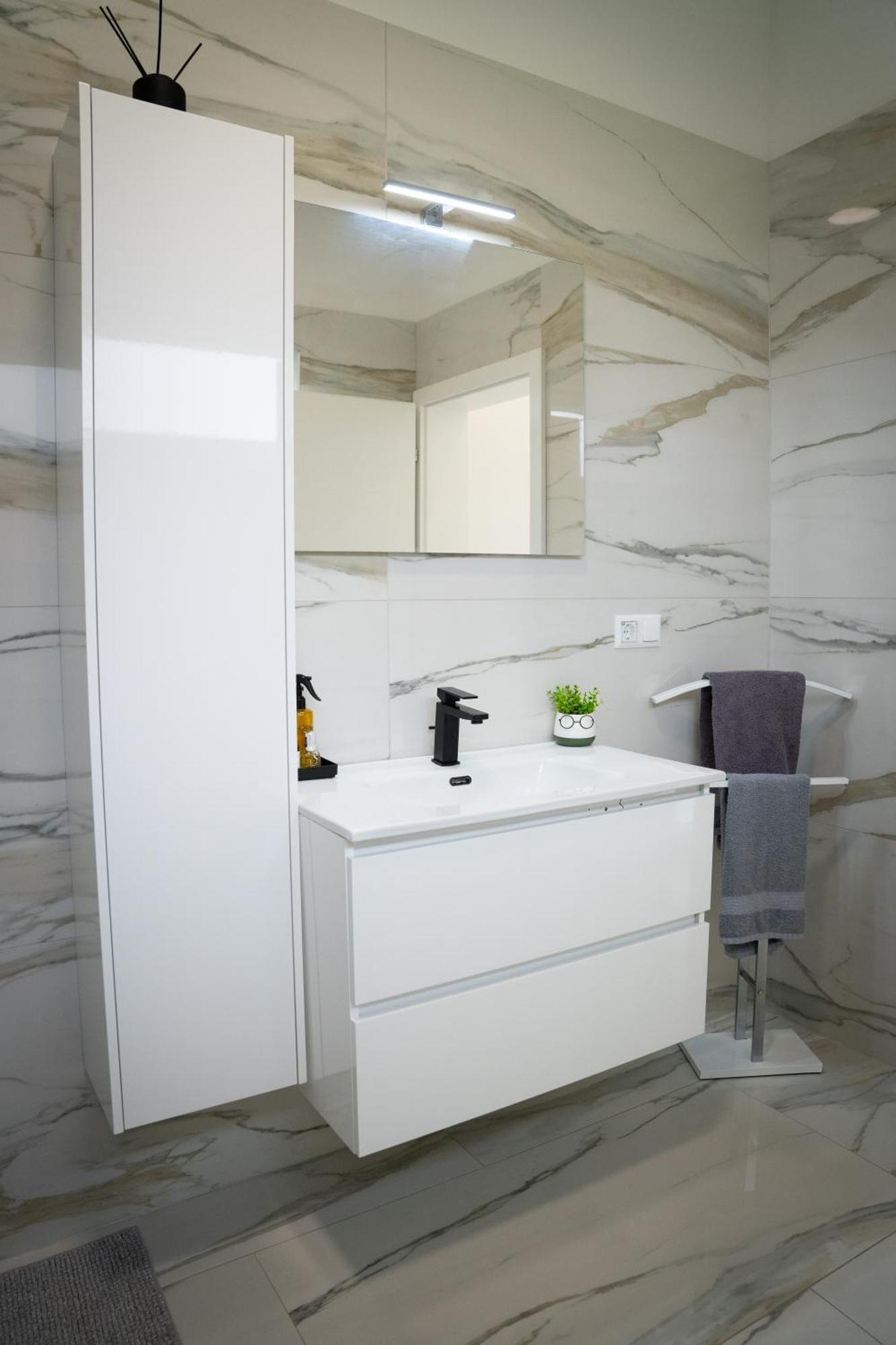 Apartment Una Laguna Bihać Buitenkant foto