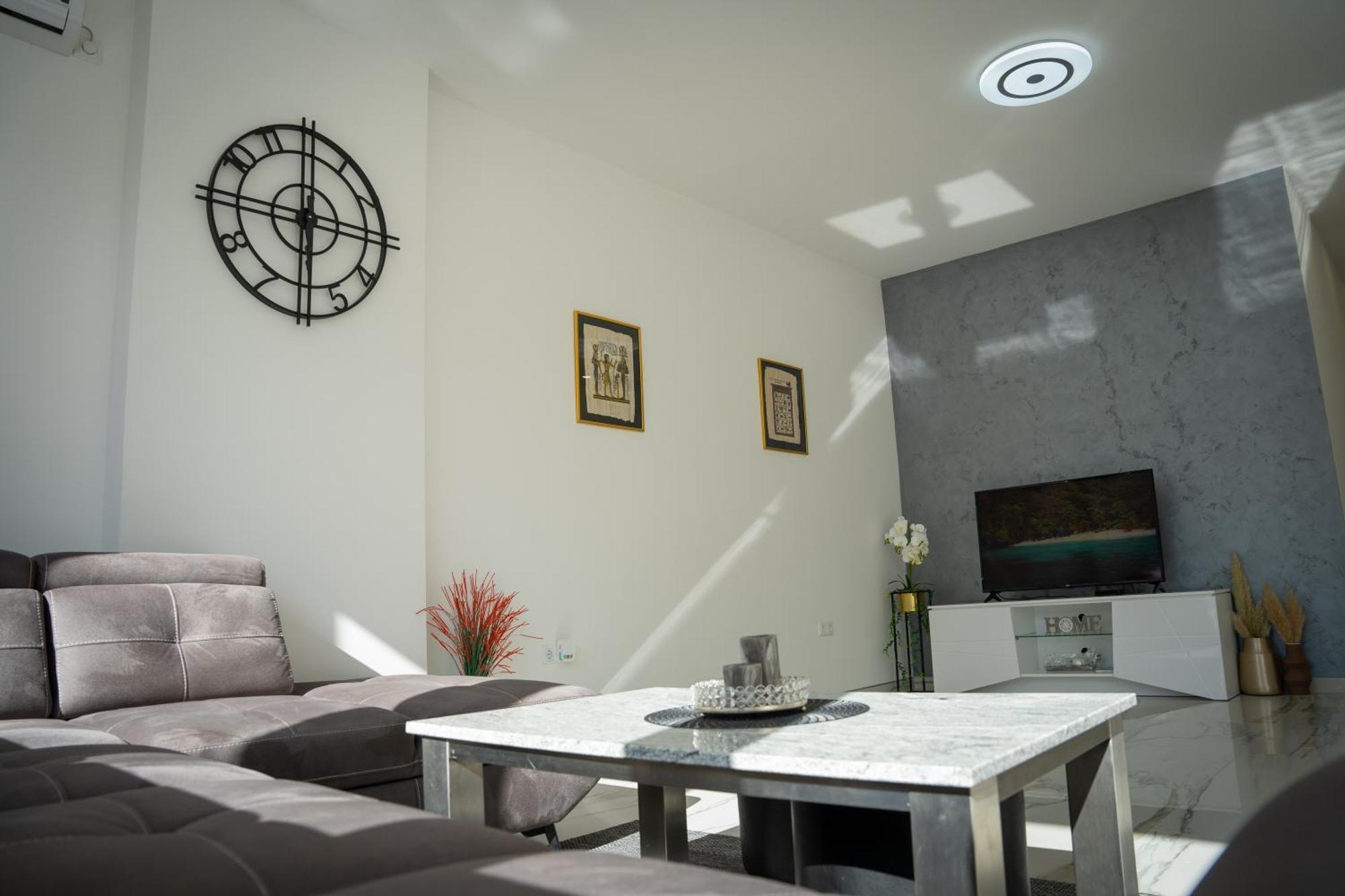Apartment Una Laguna Bihać Buitenkant foto