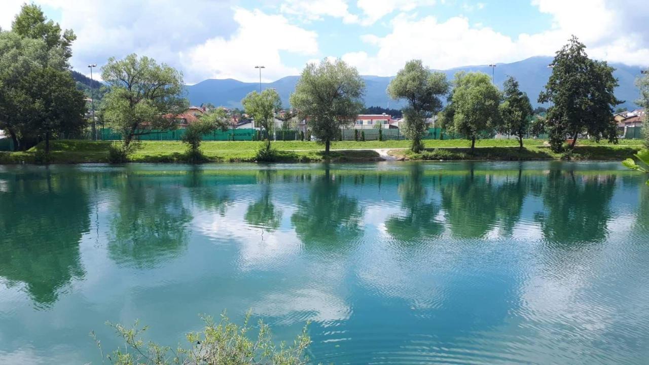 Apartment Una Laguna Bihać Buitenkant foto